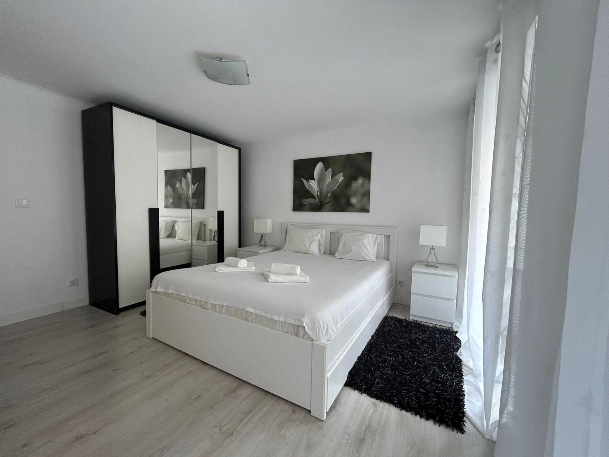 Typical Bica Apartment Lisbon Exterior photo